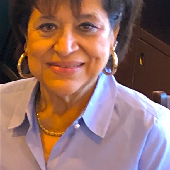 Meet your Posher, Susie - Picture 1 of 1